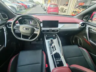 Geely Coolray 2020 PRO 260T DCT Caballero exterior foto 8 Geely Coolray 2020 PRO 260T DCT Caballero exterior foto 8