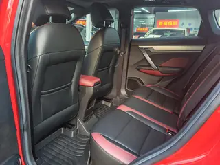 Geely Coolray 2020 PRO 260T DCT Caballero exterior foto 9 Geely Coolray 2020 PRO 260T DCT Caballero exterior foto 9