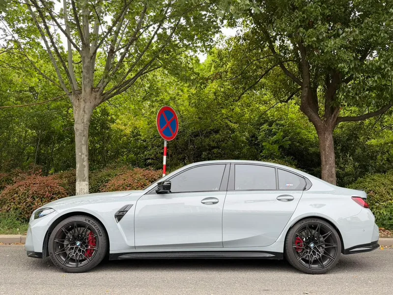 BMW M3 2023 M3 Sedán de cuatro puertas M xDrive Versión Thunder exterior foto 6 BMW M3 2023 M3 Sedán de cuatro puertas M xDrive Versión Thunder exterior foto 6
