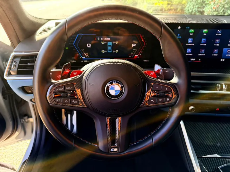 BMW M3 2023 M3 Sedán de cuatro puertas M xDrive Versión Thunder interior foto 12 BMW M3 2023 M3 Sedán de cuatro puertas M xDrive Versión Thunder interior foto 12