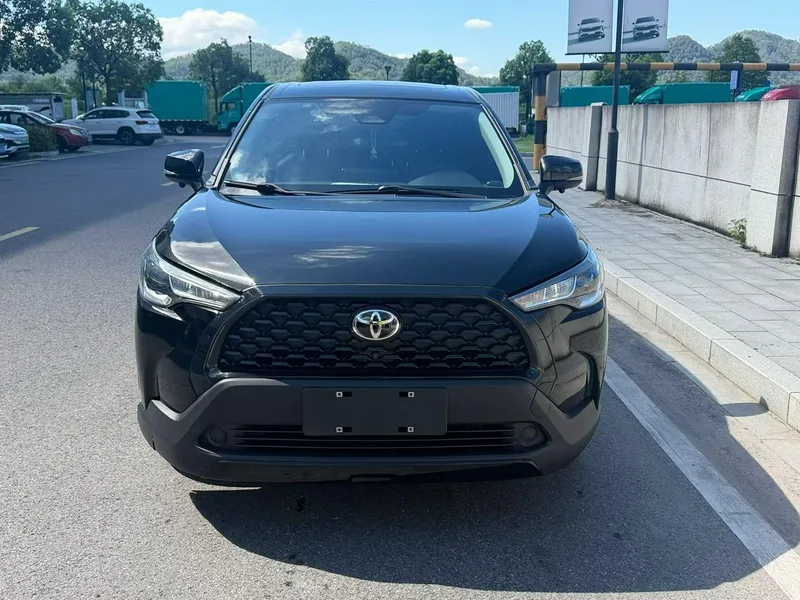 Toyota Corolla Cross 2023 2.0L Intelligent electric hybrid double engine Pioneer Edition exterior photo 3 Toyota Corolla Cross 2023 2.0L Intelligent electric hybrid double engine Pioneer Edition exterior photo 3
