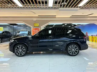 BMW X3 2023 xDrive30i Líder M Traje de noche Yao exterior foto 3 BMW X3 2023 xDrive30i Líder M Traje de noche Yao exterior foto 3
