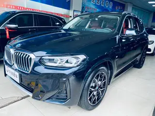 BMW X3 2022 xDrive25i M Спортивный костюм