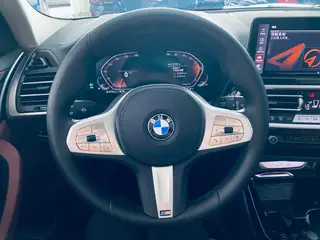 BMW X3 2022 xDrive25i M Спортивный костюм экстерьер фото 8 BMW X3 2022 xDrive25i M Спортивный костюм экстерьер фото 8