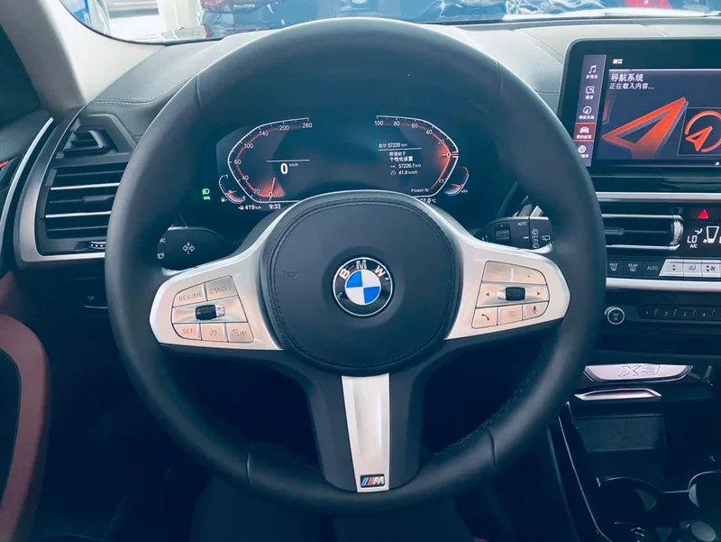 BMW X3 2022 xDrive25i M Спортивный костюм экстерьер фото 8 BMW X3 2022 xDrive25i M Спортивный костюм экстерьер фото 8