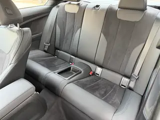 BMW M2 2024 M2 Coupe interior photo 16 BMW M2 2024 M2 Coupe interior photo 16