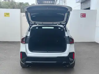 BMW X1 2024 M35Li exterior foto 6 BMW X1 2024 M35Li exterior foto 6