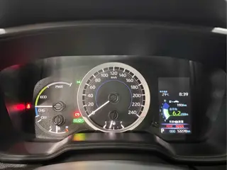 Toyota Levin 2022 Doble motor 1.8H E-CVT Edición de lujo interior foto 9