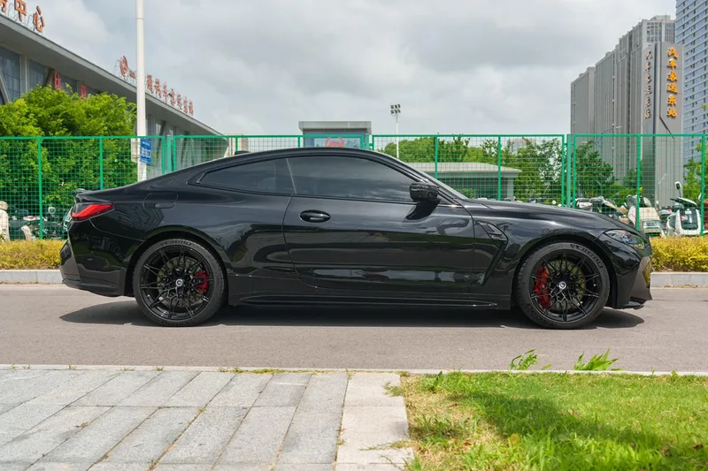 BMW M4 2023 M4 Coupe M xDrive Thunder Edition exterior photo 4 BMW M4 2023 M4 Coupe M xDrive Thunder Edition exterior photo 4