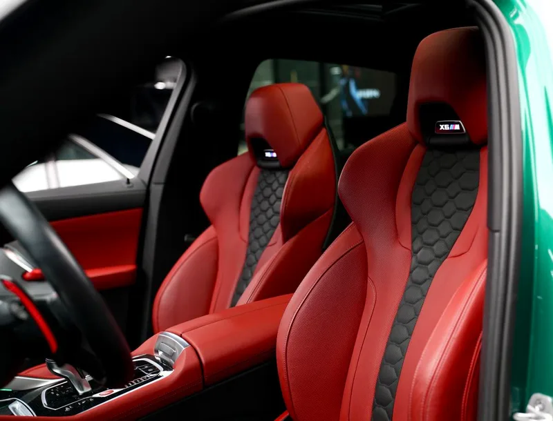 BMW X6 M 2023 X6 M Гром издание интерьер фото 10 BMW X6 M 2023 X6 M Гром издание интерьер фото 10