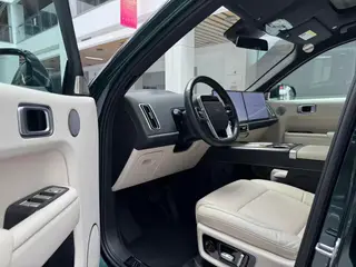 Li Auto L9 2022 Max Edición exterior foto 8 Li Auto L9 2022 Max Edición exterior foto 8