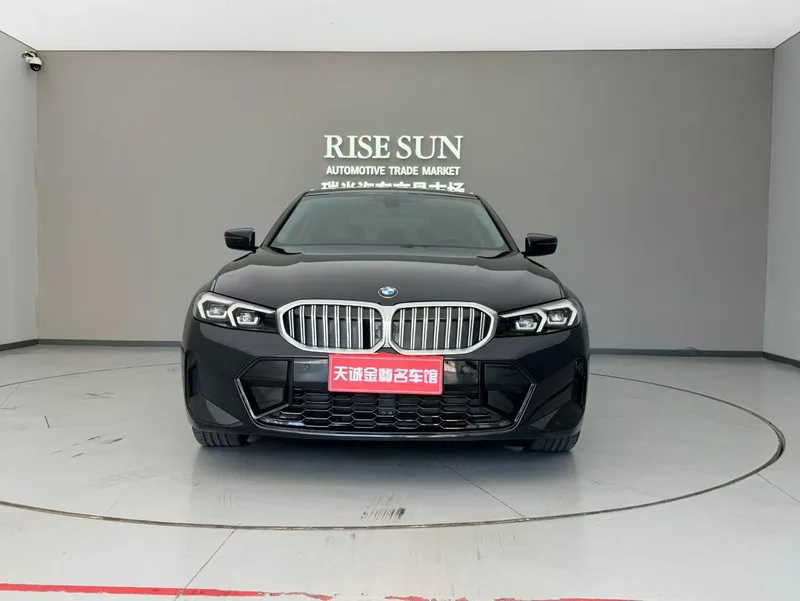 BMW 3 Series 2023 320Li M Sports suit exterior photo 2 BMW 3 Series 2023 320Li M Sports suit exterior photo 2