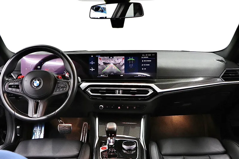 BMW M2 2023 M2 Coupe interior photo 15 BMW M2 2023 M2 Coupe interior photo 15