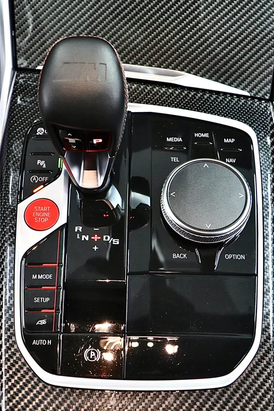 BMW M2 2023 M2 Coupe interior photo 16 BMW M2 2023 M2 Coupe interior photo 16