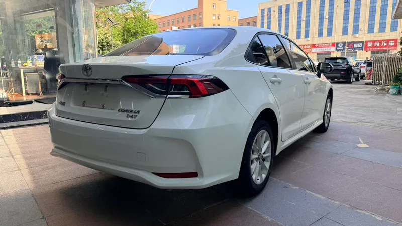 Toyota Corolla 2022 1.2T S-CVT Pioneer PLUS version exterior photo 4