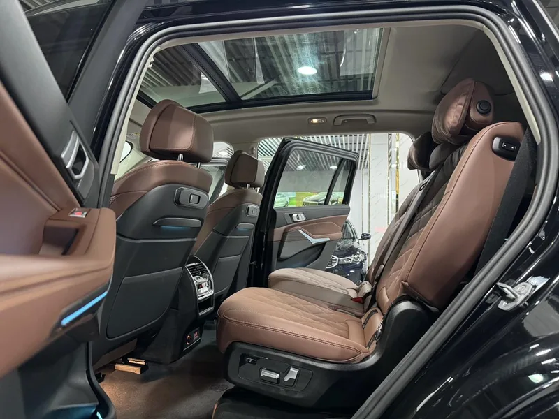 BMW X7 2023 xDrive40i Leading Luxury Set exterior photo 5 BMW X7 2023 xDrive40i Leading Luxury Set exterior photo 5