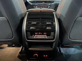 BMW X7 2023 xDrive40i Leading Luxury Set exterior photo 8 BMW X7 2023 xDrive40i Leading Luxury Set exterior photo 8