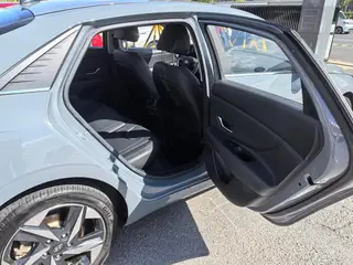 Hyundai Elantra 2021 1.5L CVT GLS Leading Edition interior photo 11 Hyundai Elantra 2021 1.5L CVT GLS Leading Edition interior photo 11