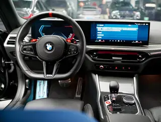 BMW M2 2024 M2 Купе интерьер фото 12 BMW M2 2024 M2 Купе интерьер фото 12