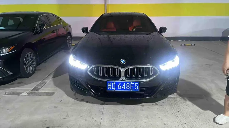 BMW 8 Series 2022 840i Coupé de cuatro puertas M Conjunto deportivo exterior foto 5 BMW 8 Series 2022 840i Coupé de cuatro puertas M Conjunto deportivo exterior foto 5