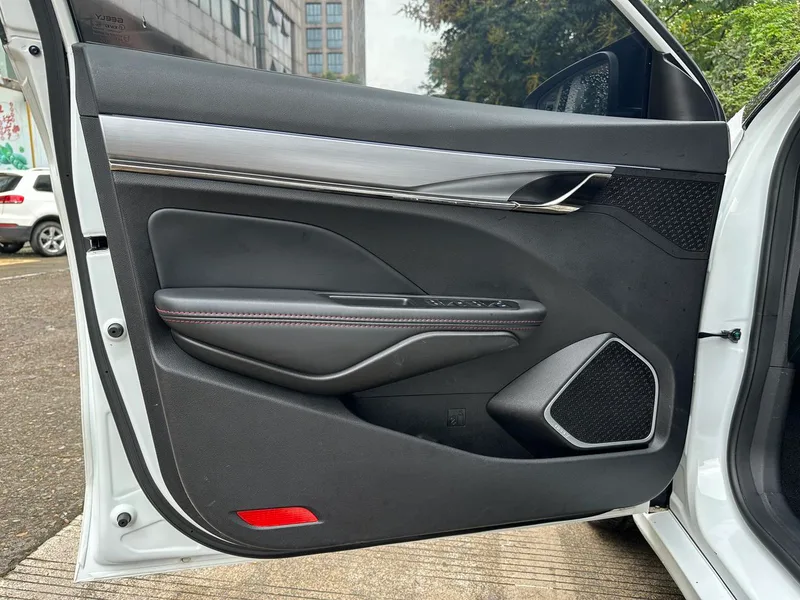 Geely Binrui 2020 Restyling 1.4T CVT Asian Games edition exterior photo 7 Geely Binrui 2020 Restyling 1.4T CVT Asian Games edition exterior photo 7