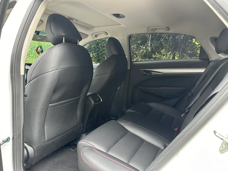 Geely Binrui 2020 Restyling 1.4T CVT Asian Games edition interior photo 10 Geely Binrui 2020 Restyling 1.4T CVT Asian Games edition interior photo 10