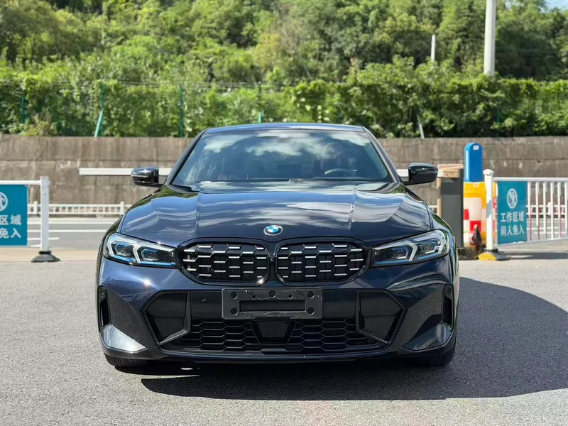 BMW 3 Series 2023 330Li M Sports Night Suit exterior photo 2 BMW 3 Series 2023 330Li M Sports Night Suit exterior photo 2