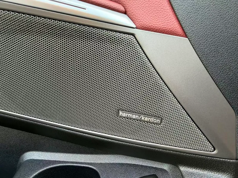 BMW 3 Series 2023 330Li M Sports Night Suit exterior photo 5 BMW 3 Series 2023 330Li M Sports Night Suit exterior photo 5