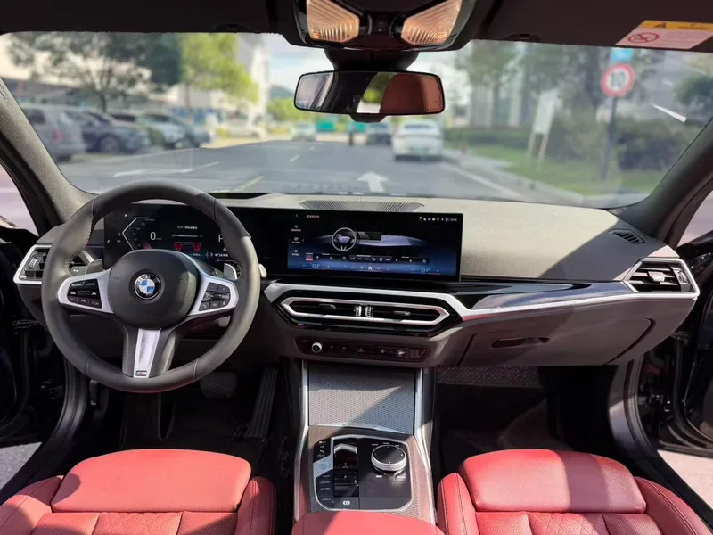 BMW 3 Series 2023 330Li M Sports Night Suit interior photo 11 BMW 3 Series 2023 330Li M Sports Night Suit interior photo 11