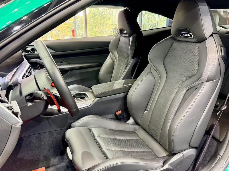 BMW M4 2023 M4 Coupe Thunder Edition interior photo 9 BMW M4 2023 M4 Coupe Thunder Edition interior photo 9