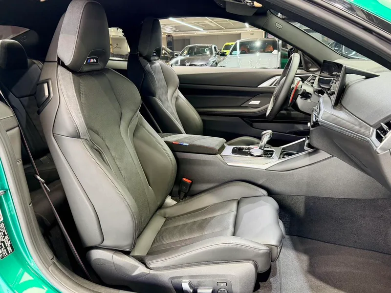 BMW M4 2023 M4 Coupe Thunder Edition interior photo 10 BMW M4 2023 M4 Coupe Thunder Edition interior photo 10