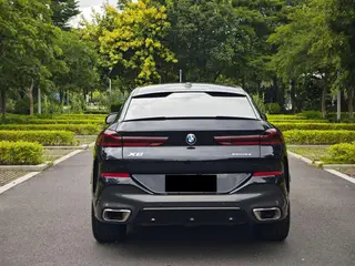 BMW X6 2023 Reforma xDrive30i M Conjunto deportivo interior foto 8 BMW X6 2023 Reforma xDrive30i M Conjunto deportivo interior foto 8