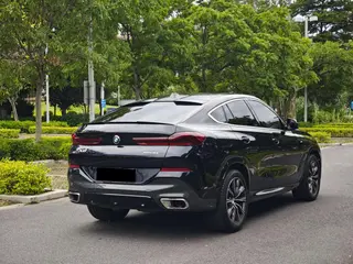 BMW X6 2023 Reforma xDrive30i M Conjunto deportivo interior foto 9 BMW X6 2023 Reforma xDrive30i M Conjunto deportivo interior foto 9