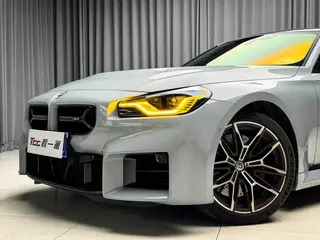 BMW M2 2023 M2 Coupé intérieur photo 13 BMW M2 2023 M2 Coupé intérieur photo 13