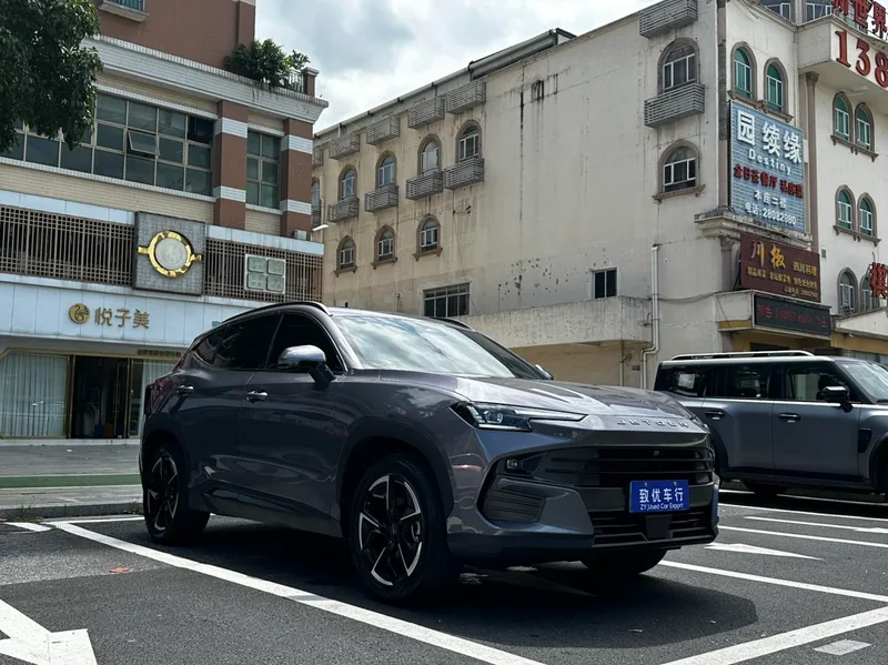 Jetour Dasheng 2025 1.5T DCT Flagship exterior photo 3 Jetour Dasheng 2025 1.5T DCT Flagship exterior photo 3