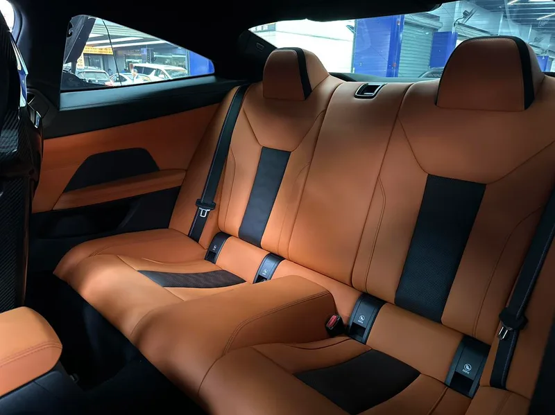 BMW M4 2024 M4 Coupé M xDrive Version Thunder intérieur photo 9 BMW M4 2024 M4 Coupé M xDrive Version Thunder intérieur photo 9