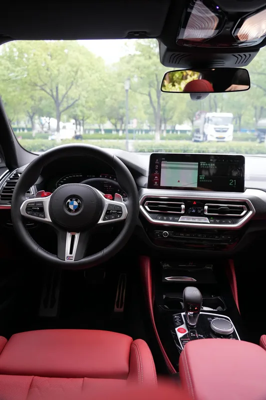 BMW X3 M 2022 X3 M Versión Thunder interior foto 17 BMW X3 M 2022 X3 M Versión Thunder interior foto 17