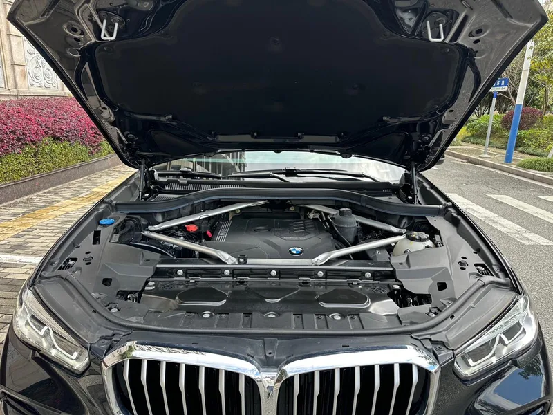 BMW X5 2022 xDrive 30Li Type de luxe M Ensemble de sport intérieur photo 15 BMW X5 2022 xDrive 30Li Type de luxe M Ensemble de sport intérieur photo 15