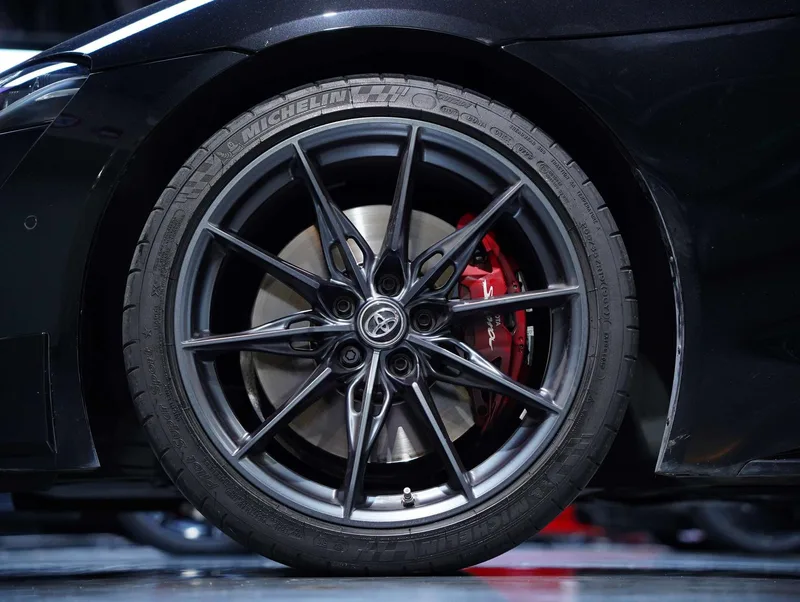 Toyota Supra 2022 Модификация GR SUPRA 3.0T Стандартный тип экстерьер фото 6 Toyota Supra 2022 Модификация GR SUPRA 3.0T Стандартный тип экстерьер фото 6