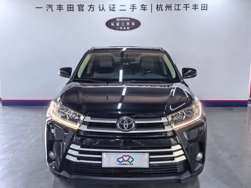 Toyota Highlander 2021 2.0T 4WD Elite Edition 7 Asiento exterior foto 2 Toyota Highlander 2021 2.0T 4WD Elite Edition 7 Asiento exterior foto 2