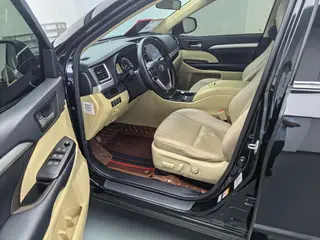 Toyota Highlander 2021 2.0T 4WD Elite Edition 7 Asiento exterior foto 8 Toyota Highlander 2021 2.0T 4WD Elite Edition 7 Asiento exterior foto 8