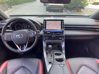 Toyota Avalon 2021 2.5L Touring Noble SPORT version interior photo 13 Toyota Avalon 2021 2.5L Touring Noble SPORT version interior photo 13
