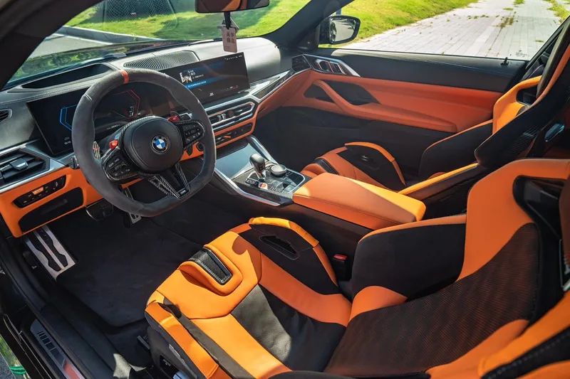 BMW M4 2024 M4 Coupe Thunder Edition interior photo 10 BMW M4 2024 M4 Coupe Thunder Edition interior photo 10