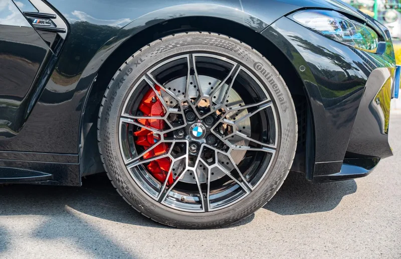 BMW M4 2024 M4 Coupe Thunder Edition interior photo 14 BMW M4 2024 M4 Coupe Thunder Edition interior photo 14
