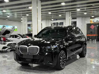 BMW X5 2023 xDrive40Li M Ensemble de sport