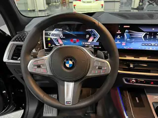 BMW X5 2023 xDrive40Li M Ensemble de sport extérieur photo 7 BMW X5 2023 xDrive40Li M Ensemble de sport extérieur photo 7