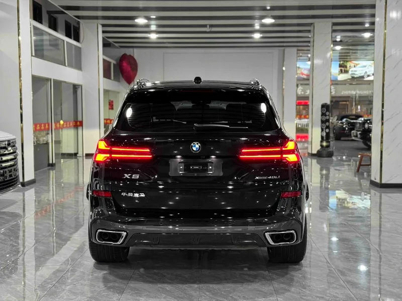 BMW X5 2023 xDrive40Li M Ensemble de sport intérieur photo 16 BMW X5 2023 xDrive40Li M Ensemble de sport intérieur photo 16