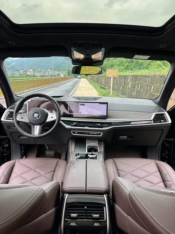 BMW X5 2023 xDrive40Li M Sports suit exterior photo 9 BMW X5 2023 xDrive40Li M Sports suit exterior photo 9