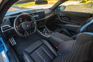 BMW M2 2024 M2 Купе интерьер фото 19 BMW M2 2024 M2 Купе интерьер фото 19