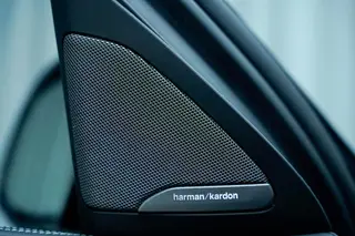 BMW X6 M 2023 X6 M Thunder Edition interior photo 16 BMW X6 M 2023 X6 M Thunder Edition interior photo 16
